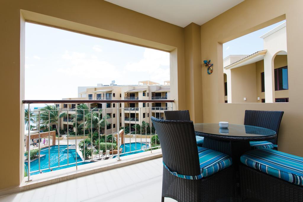 Appartement Oceanfront El Faro Surf 302 à Playa del Carmen Extérieur photo