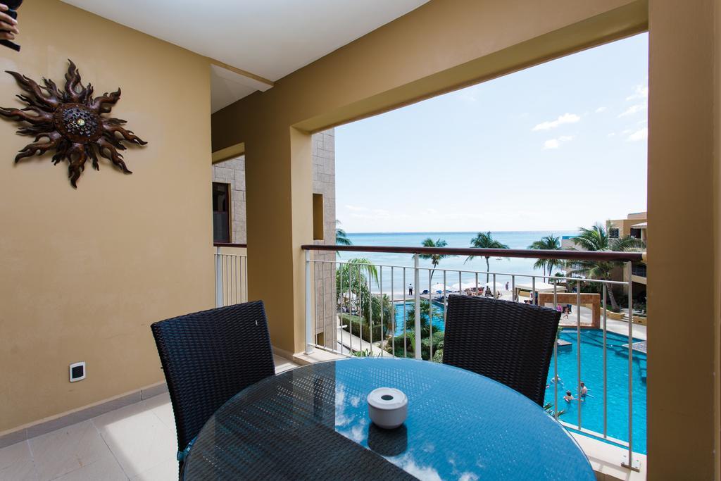 Appartement Oceanfront El Faro Surf 302 à Playa del Carmen Extérieur photo