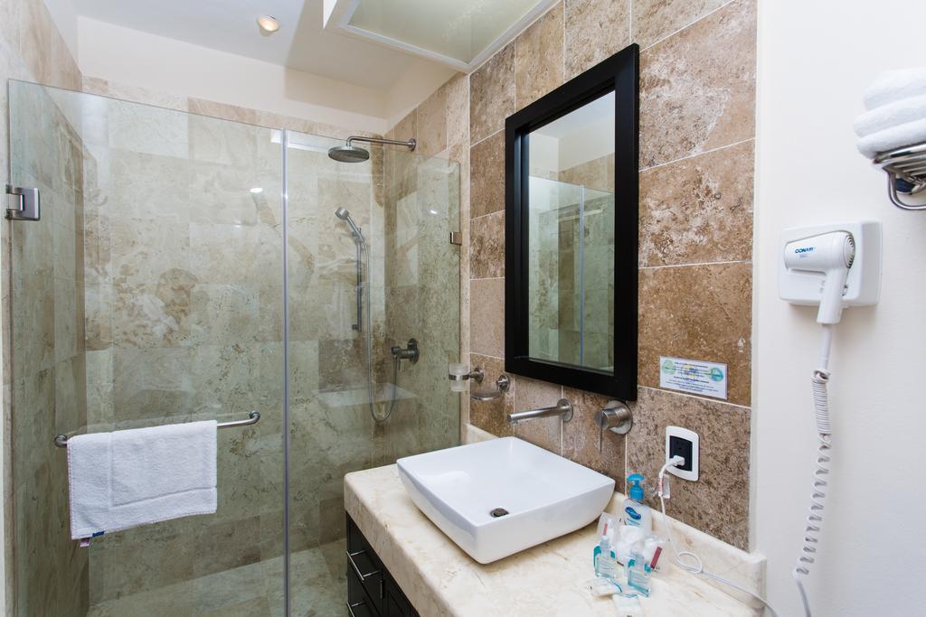 Appartement Oceanfront El Faro Surf 302 à Playa del Carmen Extérieur photo